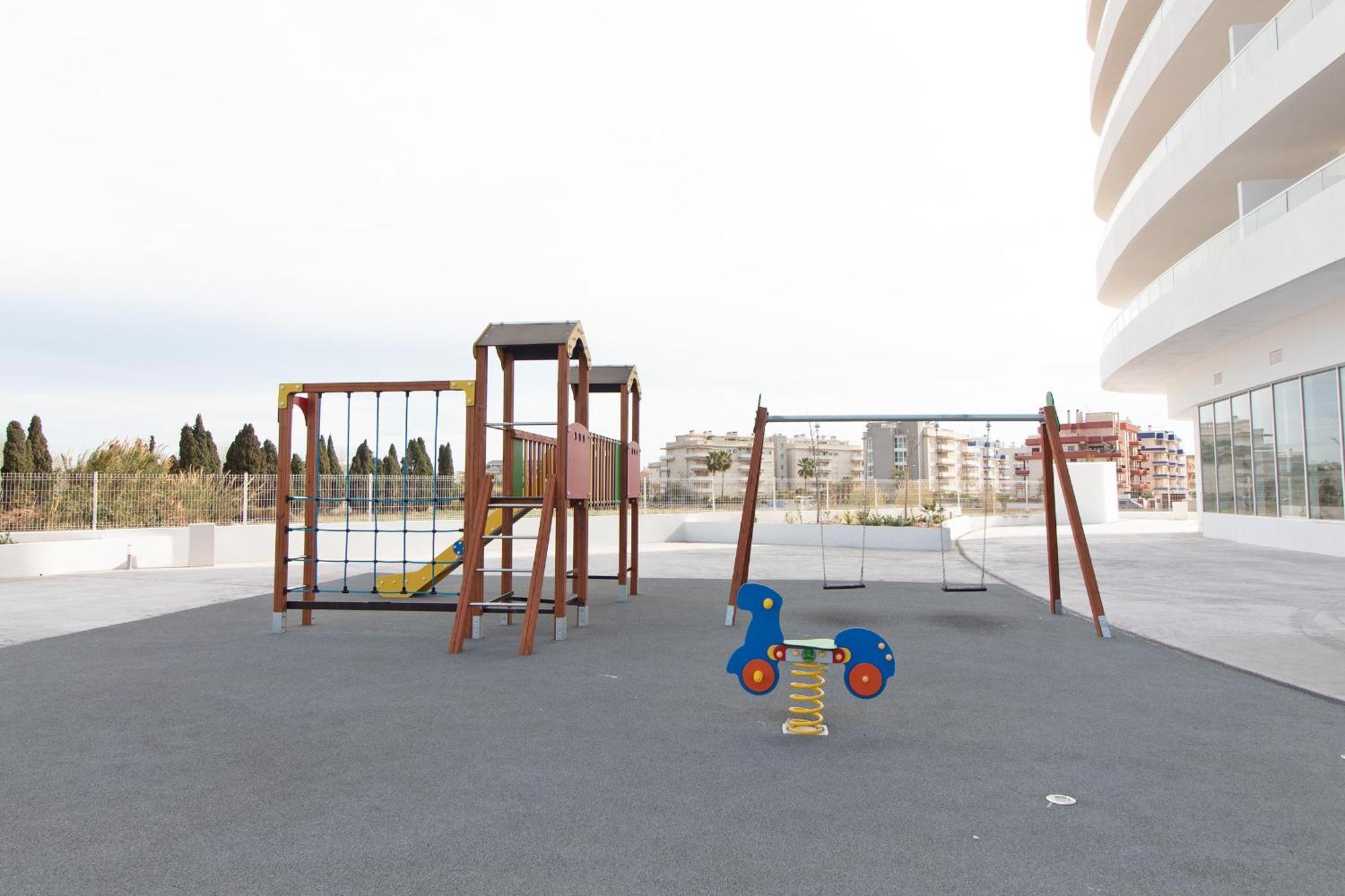 Global Properties, Apartamento Con Vistas Al Mar, 2 Terrazas Y Piscina En Canet D'En Berenguer Luaran gambar
